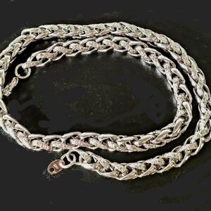 Speciality unisex Chain, Vintage fashion chain with carved design, 14kGS tag